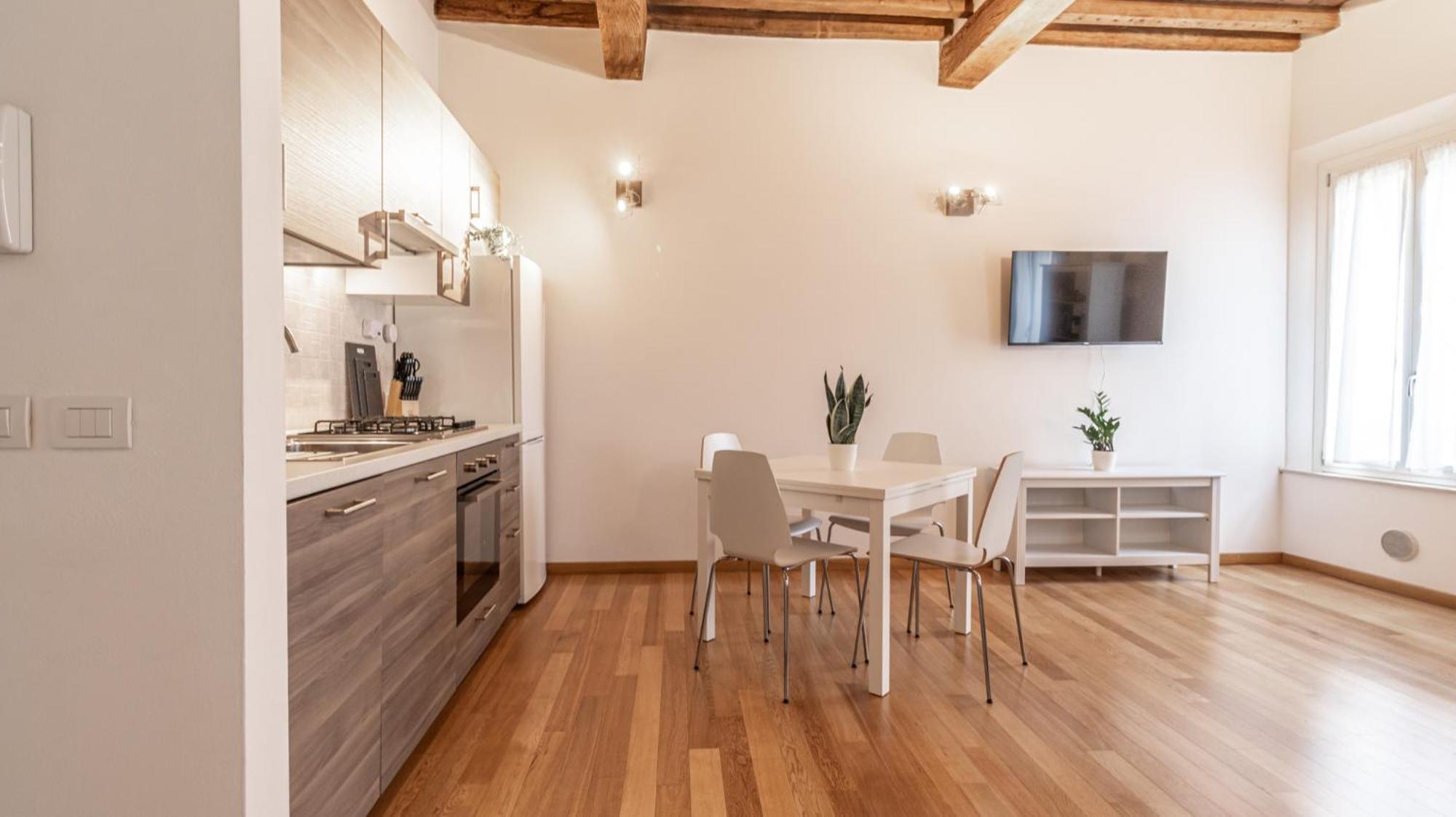 Piazza Martiri-In Pieno Centro Sotto Al Castello Apartment คาร์ปิ ภายนอก รูปภาพ